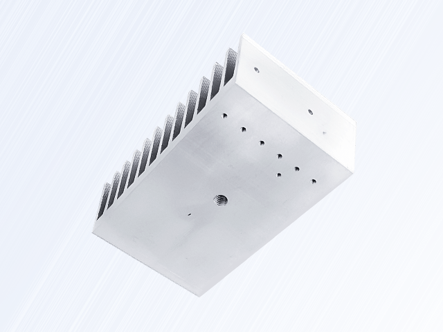 Алюминиевые радиаторы охлаждения и силовой радиаторный профиль